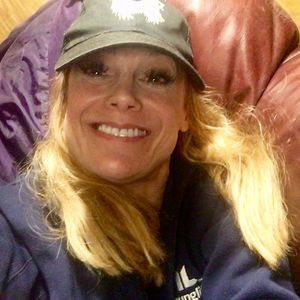 Meet your Posher, Cara